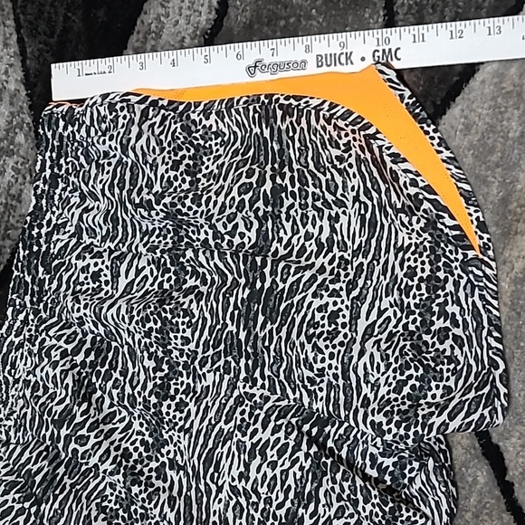 NIKE DRI-FIT EMBROIDERED SWOOSH LEOPARD PRINT LINED MESH ATHLETIC SHORTS - Picture 6 of 11